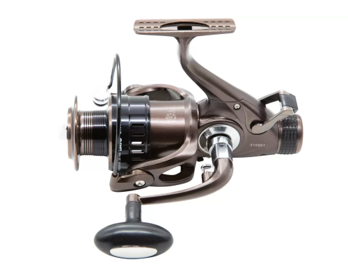 Катушка безынерционная с байтраннером Dayo Invictus 5000 