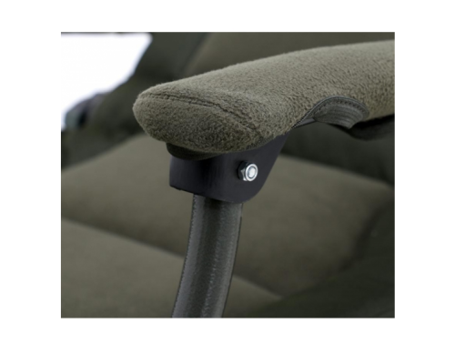 Кресло карповое CARP PRO Diamond c флисовой подушкой