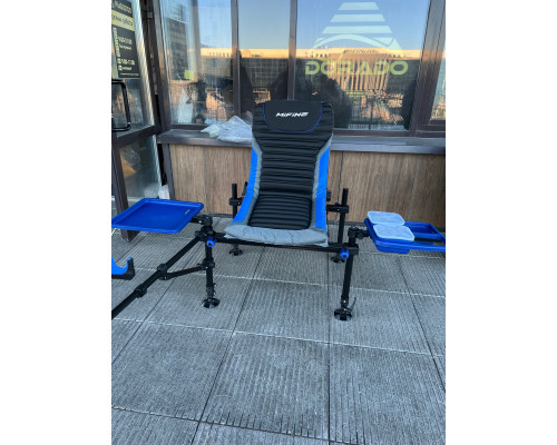 Стол Mifine на кресло, 42х38см