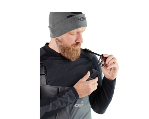 Костюм зимний Norfin Fjord -30°С ( водонепроницаемость – 6 000мм; дышащая способность – 4 000 гр/кв.м/24час )