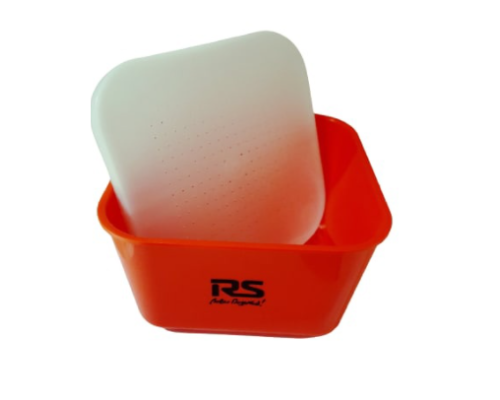 Емкость для наживки с крышкой 1,5 л. RS